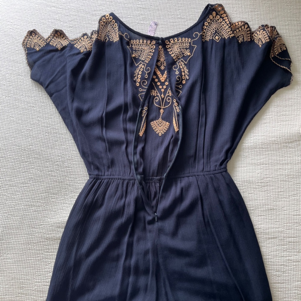 Alya Francesca’s Embroidered Navy Blue Romper/Medium - Picture 6 of 15